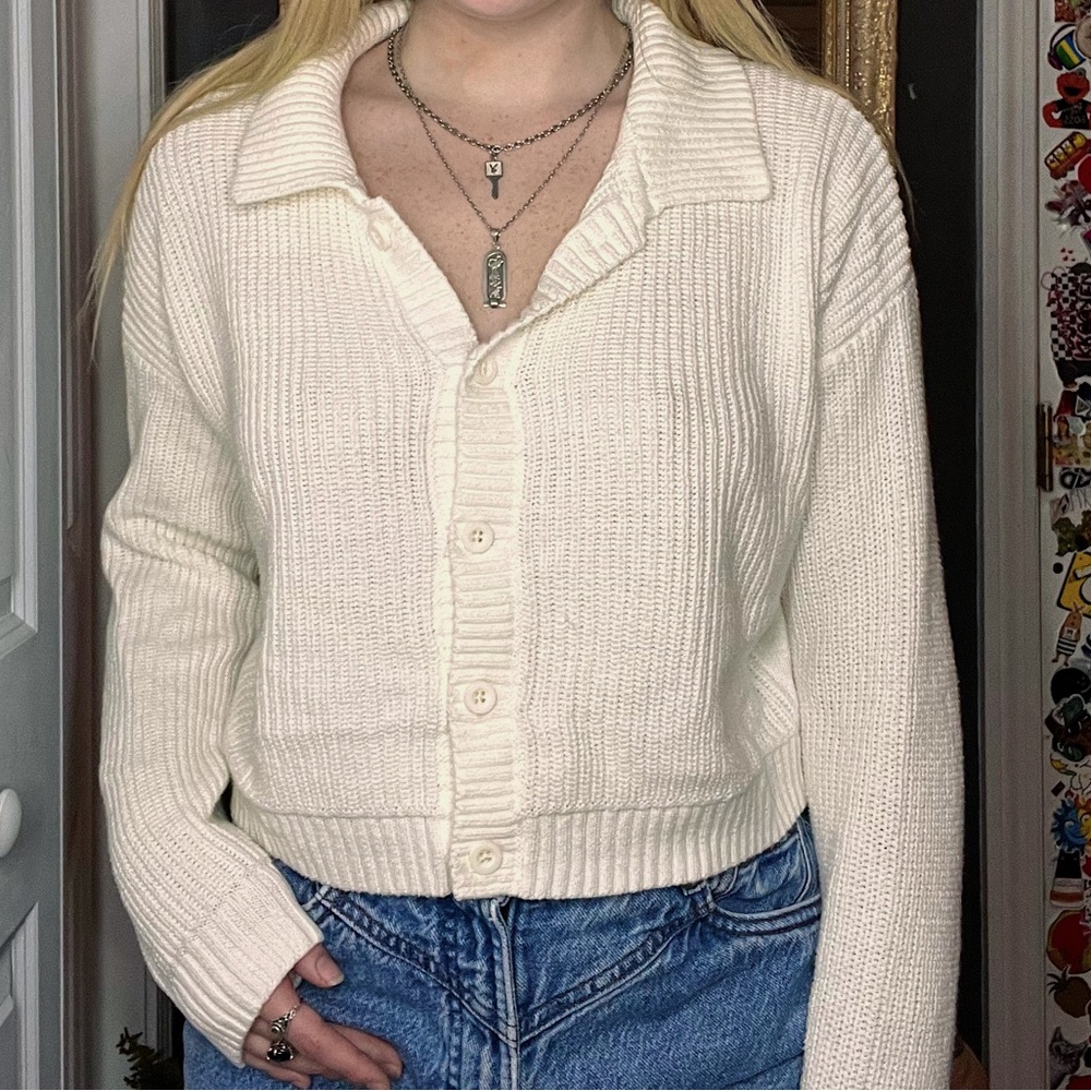 White knit sweater